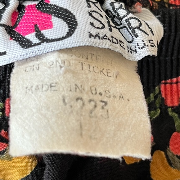 Vintage Robbie Sport Skirt - Picture 5 of 8